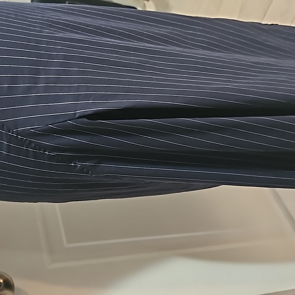 AUGUST 1 EIGHT Women Pin Stripe pattern Circle Asymmetrical cut Size S - Picture 6 of 16